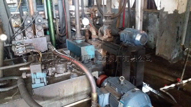 皮革行業使用水環式真空泵現場